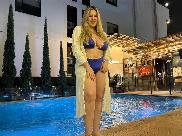 Nina Parker - Hallo, du musst mich besuchen kommen, wir werden Spaß haben, wir werden reden und vielleicht etwas Liebe haben oder ungezogen werden :P was willst du?